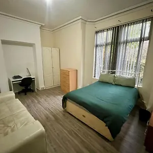 Homestay Db 2 Minutes Walk From Trent University, Nottingham